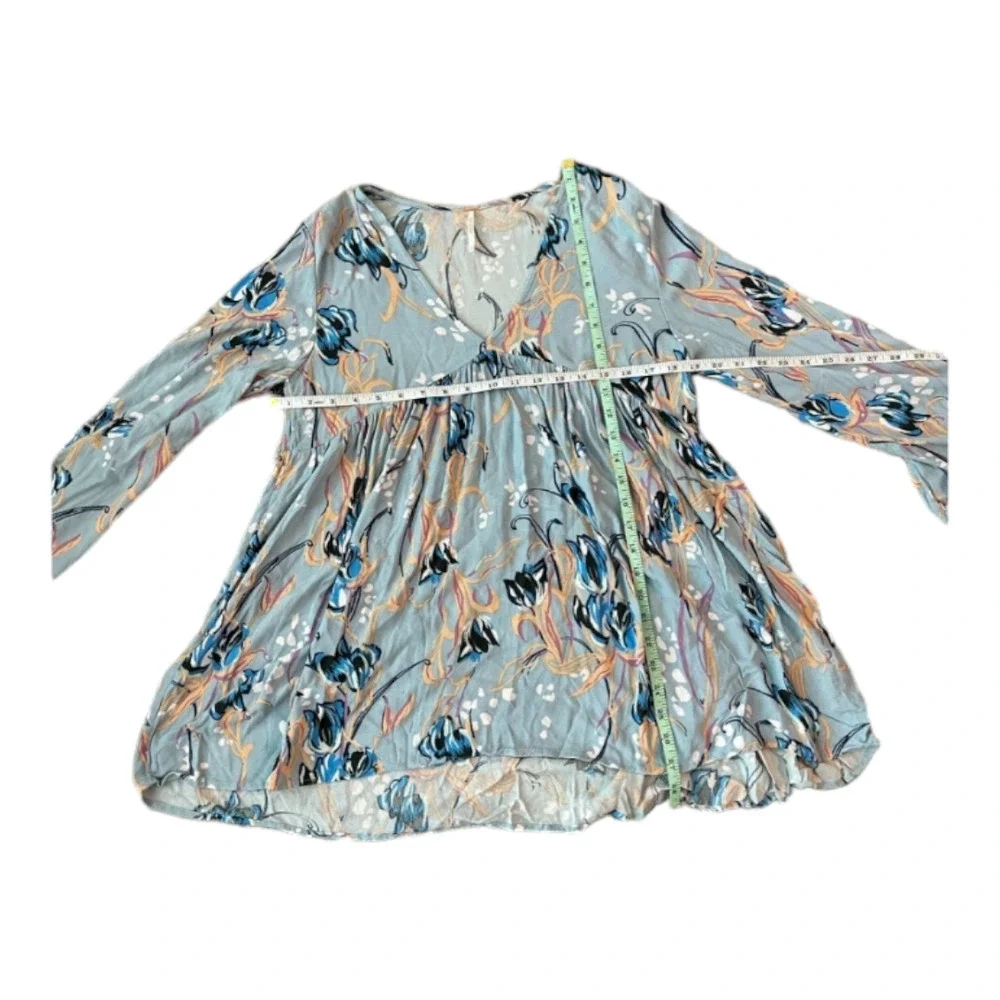 Free People floral tunic size small